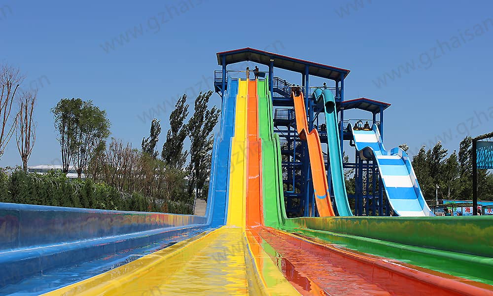 河北保定海森水上大世界彩虹滑梯、高速滑梯、家庭宽滑梯组合平台