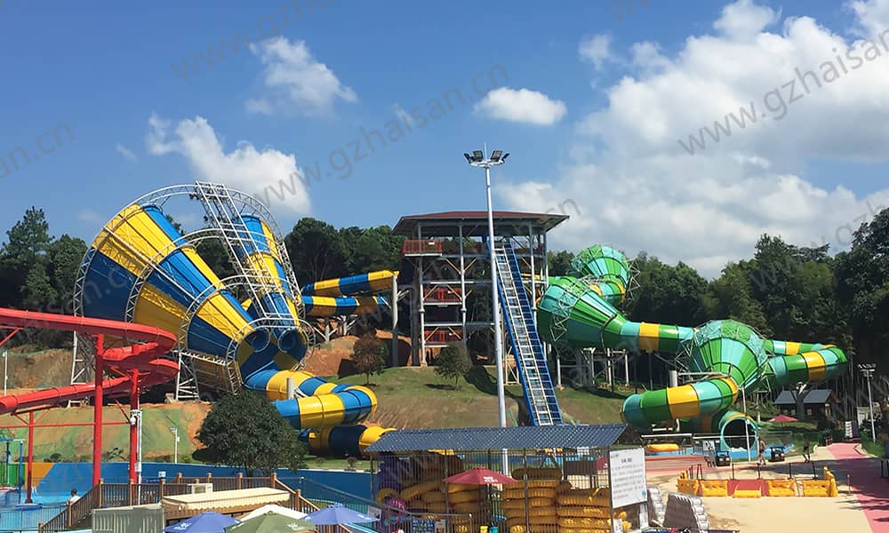 湖南长沙乐水魔方水世界超级龙卷风、暴风谷组合滑道