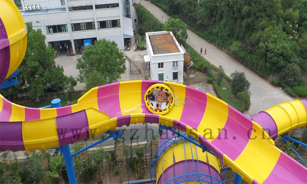 巧用水上乐园设备搭配，打造受欢迎的园子