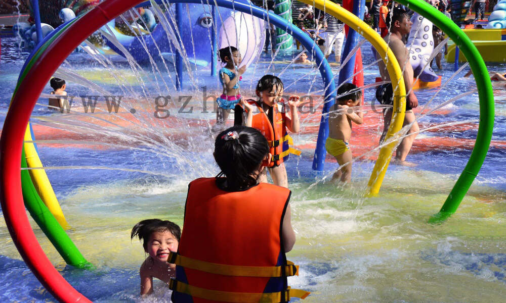 目前，我国水上乐园市场进入稳健发展期