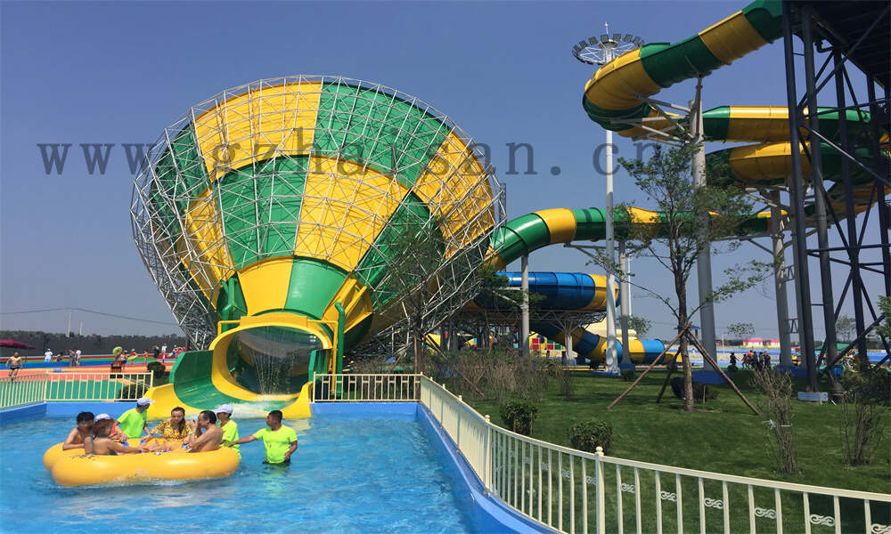 水上乐园建设中心：打造刺激与安全的娱