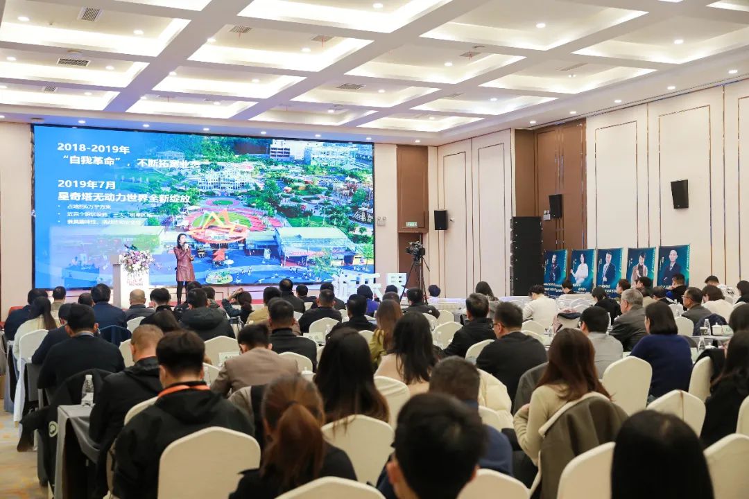 金冠荣耀，见证卓越！jinnianhui今年会游乐斩获两项重量级大奖