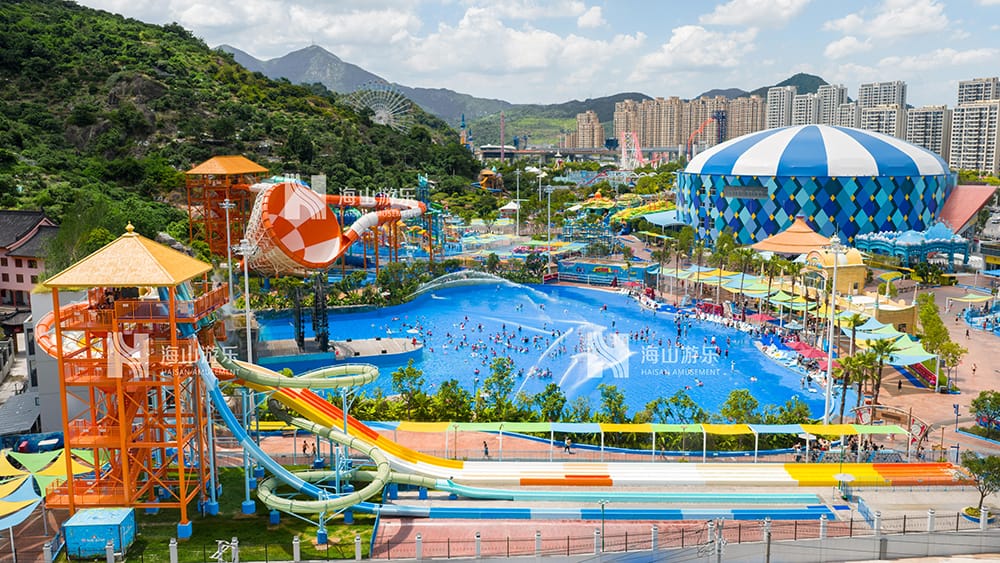 科技铸就非凡体验，专业成就行业标杆——jinnianhui今年会游乐荣膺2025金冠奖“杰出水滑道设备奖”